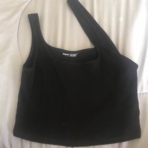 Shein cross neck crop top